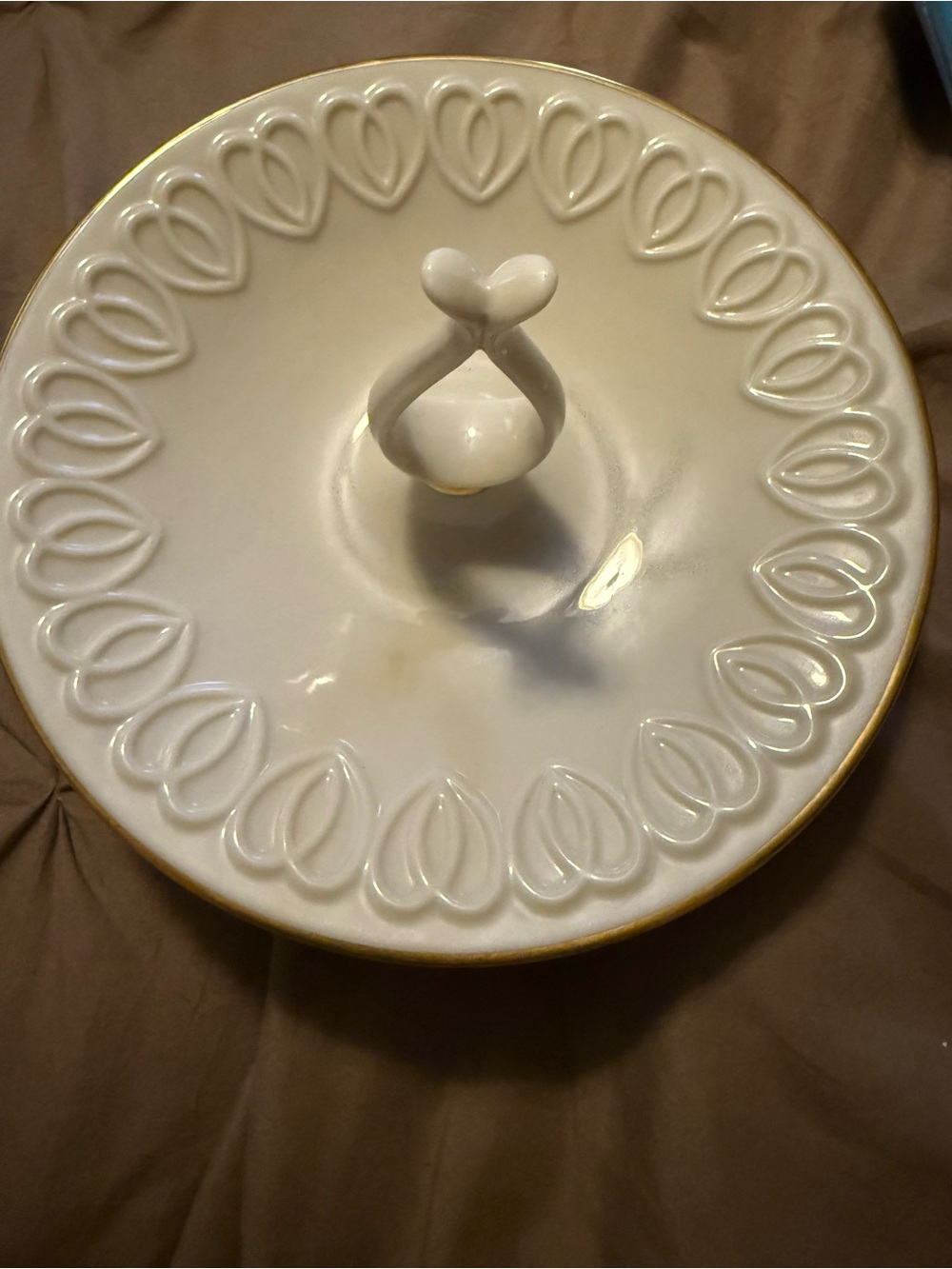 Lenox heart dish